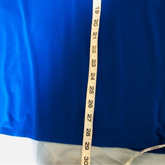 Express Relaxed Pullover Top - Picture 5 of 7